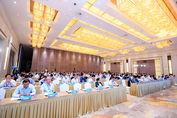 炭凈環保 無廢未來｜格瑞德環保亮相第六屆中國危廢產業創新發展論壇